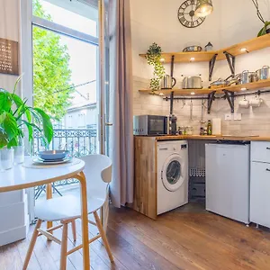 Apartment Clemenceau - Parking Prive Inclus, Aix-les-Bains