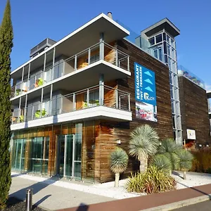 Hotel Western Aquakub, Aix-les-Bains